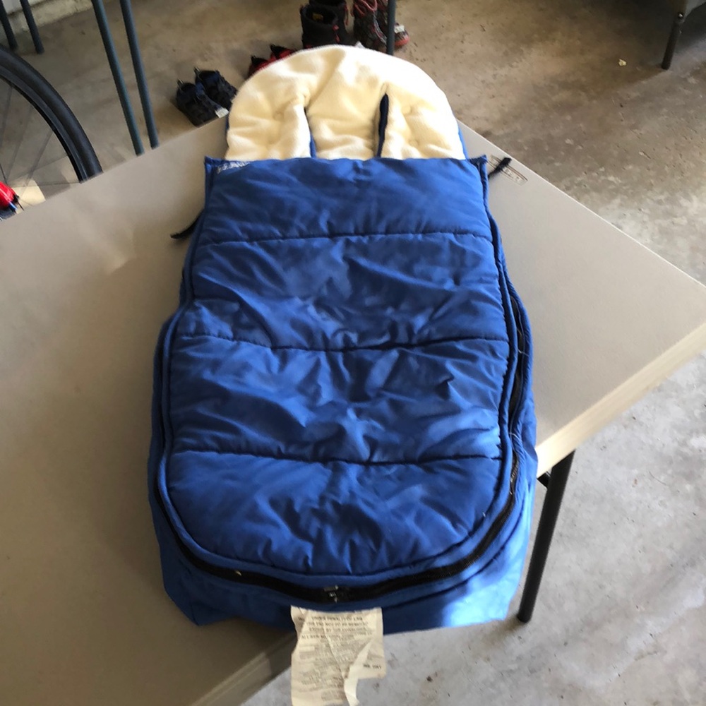 LL Bean Snow/Stroller Bunting. Super warm!